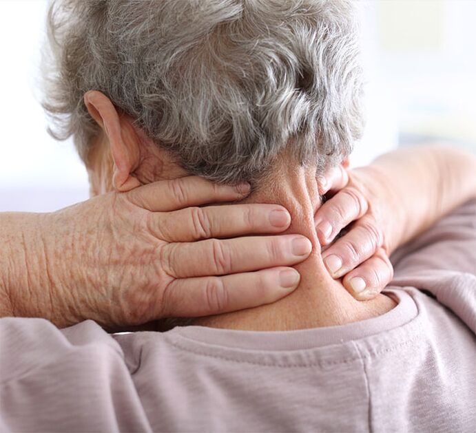 Príznaky cervikálnej osteochondrózy naznačujú potrebu liečby ochorenia